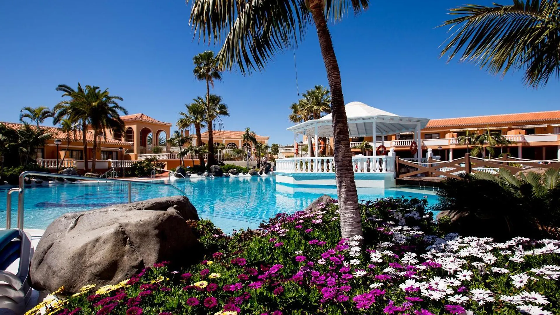 Beachfront Bliss - Tenerife Royal Gardens 플라야데라스아메리카스 0*,