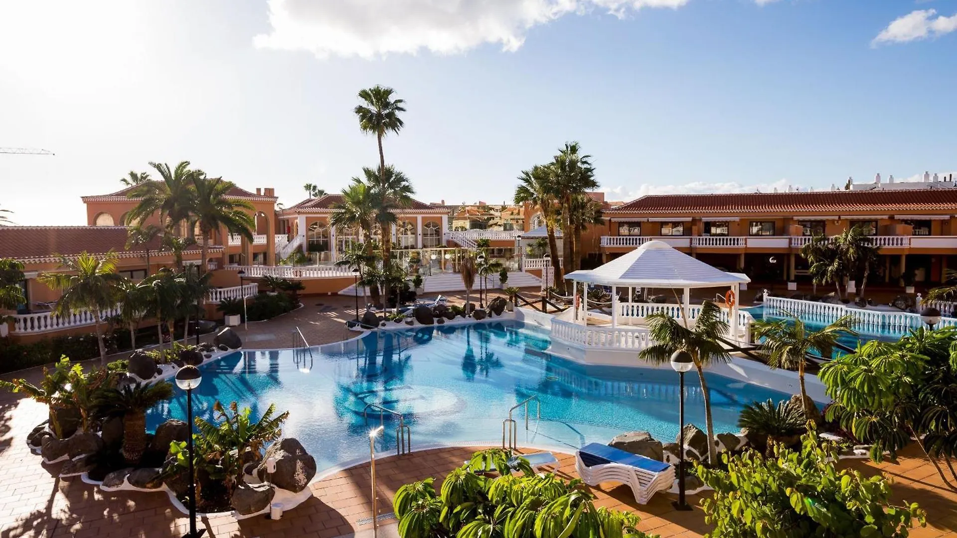 Beachfront Bliss - Tenerife Royal Gardens Playa de las Américas